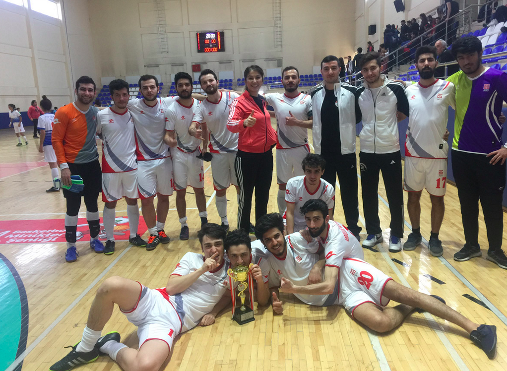 AGU, Abdullah Gül University, student, life, sports, futsal, university team, university league, competition, Turkey